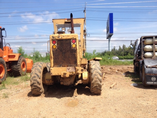 รถเกรด CAT 140 G ราคา 1,850,000 รถ กทม.