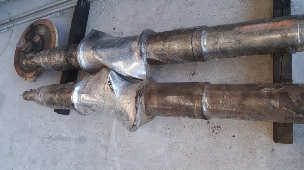 โรเตอร์เครื่องนิดเดิ้ลผสมยาง75 ลิตร 1 คู่ 80,000 บาท