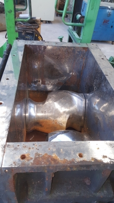 ห้องผสมยางนิดเดิ้ล 110 ลิตร 200,000 บาท