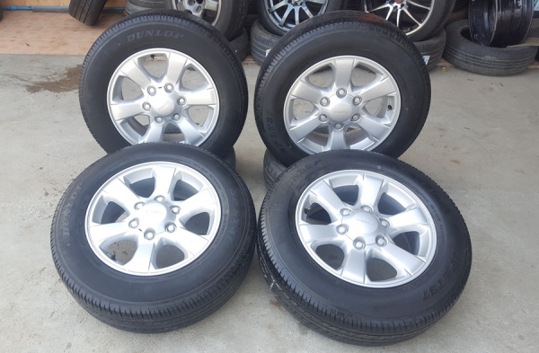 ขายล้อISUZU 1.9 ขอบ16ยาง215/65/16 ปี 16  4 ล้อ