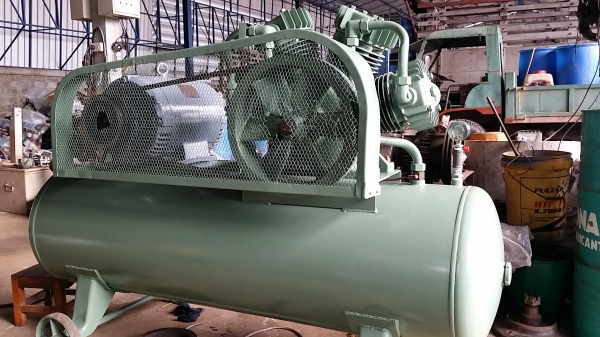 iwata 15.hp. japan iwata 15.hp. japan