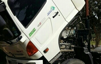 หัวลาก 2เพา ฮีโน่ 380ปี52 รถห้าง สภาพดีสวยพร้อมใช้งาน ทะเบียนพร้อมโอน