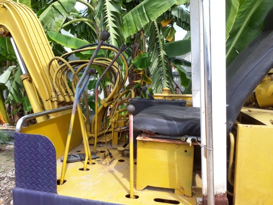 รถขุด PC40 มีลายแย๊ก โซ่หนา ตัวเดินดี ปั้มแรง เอวได้ มิตซูบิชิ รถขุด PC40 มีลายแย๊ก โซ่หนา ตัวเดินดี ปั้มแรง เอวได้ มิตซูบิชิ