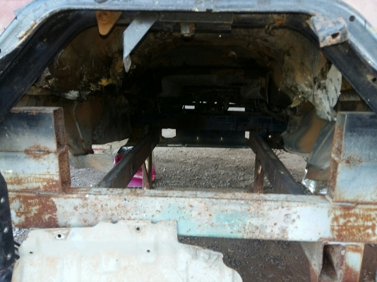 ขายหัวHINO4D ตามสภาพ มีผุ