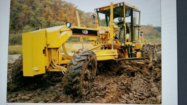 รถเกรด CAT 140 H ปี1999 พร้อมใช้งาน
