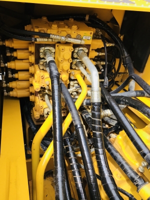 ขายKOMATSU PC200-8MO ไมล์ 6,9XXชม. เอกสารใบแจ้งจำหน่าย ขายKOMATSU PC200-8MO ไมล์ 6,9XXชม. เอกสารใบแจ้งจำหน่าย