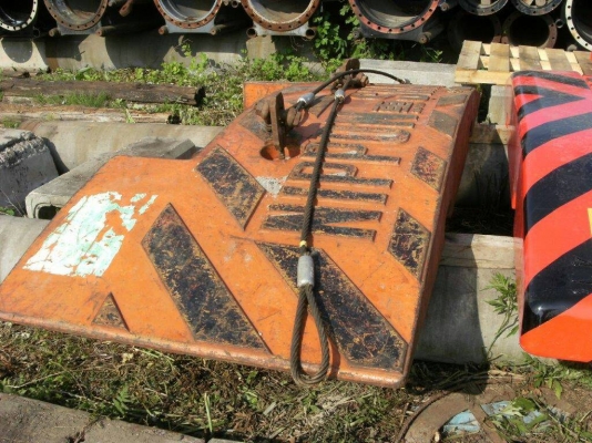 เครื่องจักรงานฐานราก PILE DRIVER