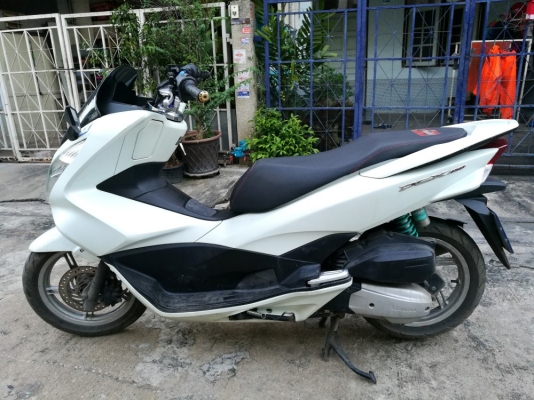 Pcx 150i 2015 รถบ้านแท้ เจ้าของคนเดียว เล่มชุดโอนครบ