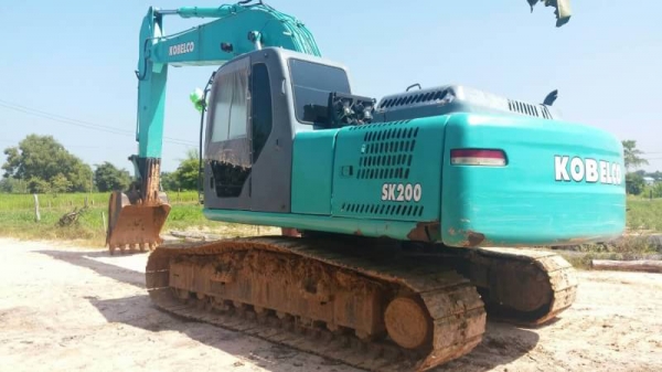 ????ขาย 875,000 บาท ???? KOBELCO sk 200-6 ไฟฟ้าครบ เครื่องดี ปั้มแรง เอวแน่น ช่วงล่างแน่น เอกสารใบประมูล jssr  0967428942