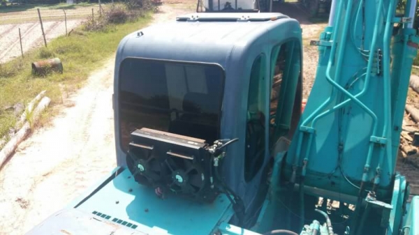 ????ขาย 875,000 บาท ???? KOBELCO sk 200-6 ไฟฟ้าครบ เครื่องดี ปั้มแรง เอวแน่น ช่วงล่างแน่น เอกสารใบประมูล jssr 0967428942 ????ขาย 875,000 บาท ???? KOBELCO sk 200-6 ไฟฟ้าครบ เครื่องดี ปั้มแรง เอวแน่น ช่วงล่างแน่น เอกสารใบประมูล jssr 0967428942