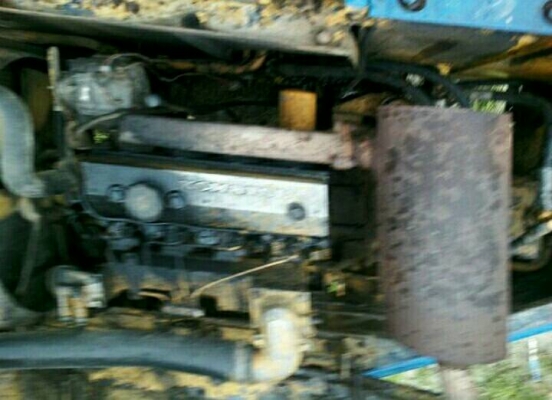 ขาย!! >>> Komatsu Pc60 รุ่น 5 มีลายหัวเจาะ รถใช้งานได้ 265,000 บาท <<< เบอร์ติดต่อ 098-7155789 086-4631102