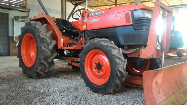 ขายรถไถ KUBOTA L4508 พร้อมดันหน้า ราคา 210,000 สนใจโทรมาคุย ต่อรองราคาได้ มีรถขนส่งทั่วไทย ร้านสามย่านแทรคเตอร์ อ.แกลง จ.ระยอง โทร 0818618678 ,0897489639 ,0899347475 id line=0818618678 id line=0917315475