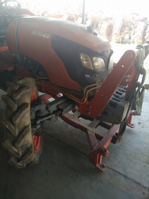 ขายแทรกเตอร์ตามสภาพ M7040 +ชุดโครงใบมีดดันดิน ราคาโปรโมชั่นกันสุดๆครับ ขายแทรกเตอร์ตามสภาพ M7040 +ชุดโครงใบมีดดันดิน ราคาโปรโมชั่นกันสุดๆครับ