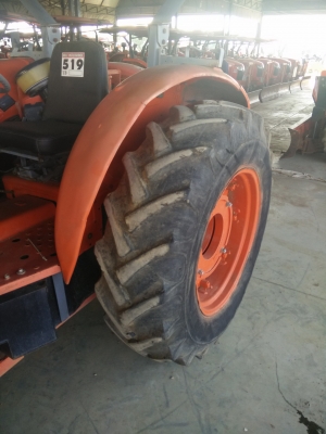 ขายแทรกเตอร์ตามสภาพ M7040 +ชุดโครงใบมีดดันดิน ราคาโปรโมชั่นกันสุดๆครับ ขายแทรกเตอร์ตามสภาพ M7040 +ชุดโครงใบมีดดันดิน ราคาโปรโมชั่นกันสุดๆครับ