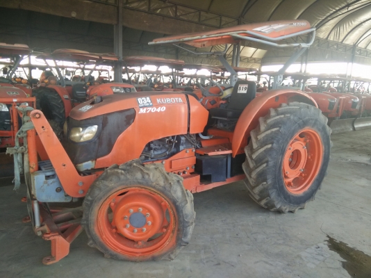 ขายแทรกเตอร์ตามสภาพ M7040 +ชุดโครงใบมีดดันดิน ราคาโปรโมชั่นกันสุดๆครับ