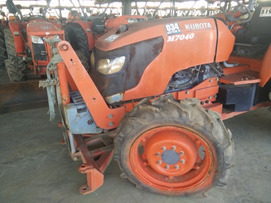 ขายแทรกเตอร์ตามสภาพ M7040 +ชุดโครงใบมีดดันดิน ราคาโปรโมชั่นกันสุดๆครับ ขายแทรกเตอร์ตามสภาพ M7040 +ชุดโครงใบมีดดันดิน ราคาโปรโมชั่นกันสุดๆครับ