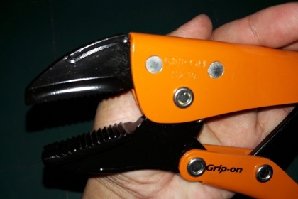 ขายคีมล็อก GRIP ON MADE IN SPAIN. ขายคีมล็อก GRIP ON MADE IN SPAIN.