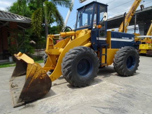 รถตัก KOMATSU 515