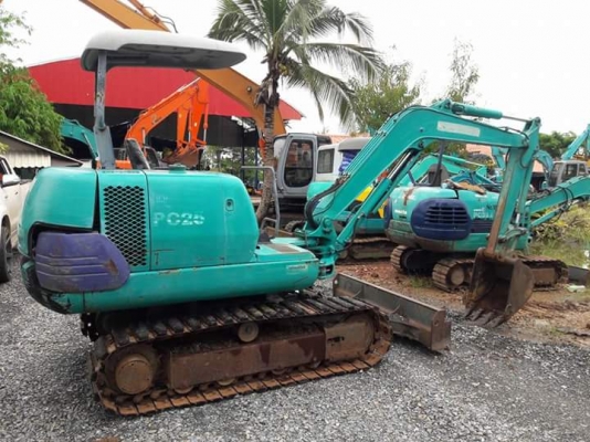 ขายKOMATSU PC 25-1  เก่าญี่ปุ่นแท้  เดิมๆๆ  สภาพสวย  3,XXX  ชั่วโมง  พร้อมใช้  โทร 089-3818694  ดวงนภา
