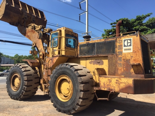 ขายรถตัก CATERPILLAR 988B รถนำเข้าจากญี่ปุ่นแท้ๆ บุ้งกี๋ขนาด 4.5 คิว เครื่อง เกียร์ ปั้ม สมบูรณ์พร้อมใช้ครับ ติดต่อ 063-9316985 ID LINE : 0639316985