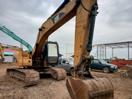 ขาย CAT 320 C JAPAN ชั่วโมง 11000 ก่วา