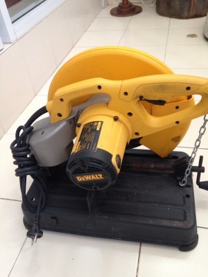 เครื่องตัดไฟเบอร์ 14" 2200W DEWALT