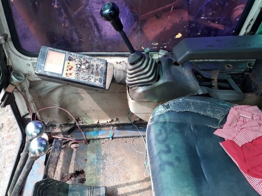 ขาย120-5โคมัสสุ ครอลโทนสั้น บูมพิเศษโช่ใหม่เอกสารเล่มทะเบียน ขาย120-5โคมัสสุ ครอลโทนสั้น บูมพิเศษโช่ใหม่เอกสารเล่มทะเบียน