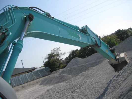 Kobelco SK135SR-1ลองระบบติดต่อ 062-709-1747