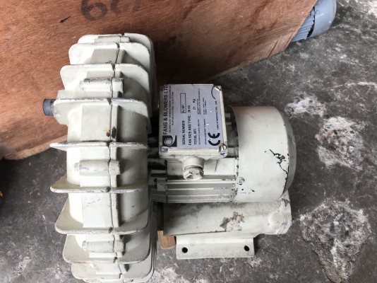 ขายริงโบเวอร์ดูด-เป่า Walrow 1HP. 380V made in England สภาพสวยใหม่มาก วิ่งนิ่ม ให้ลมแรง พร้อมใช้งาน