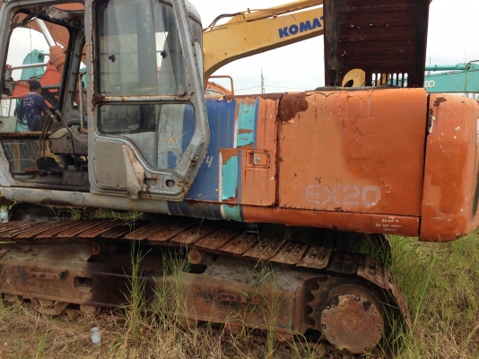 รถขุดมือสอง