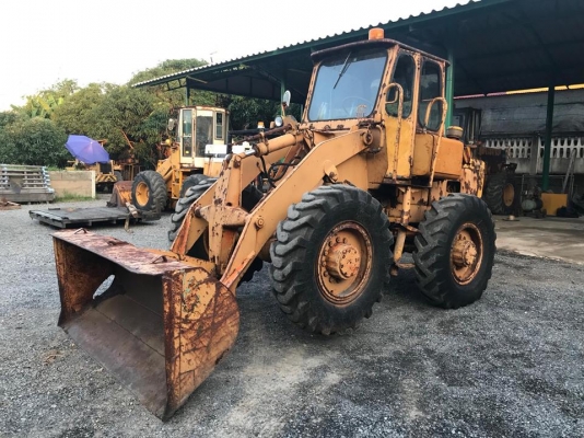 ขายรถตัก Komatsu JH30B  รถเก่าญี่ปุ่น 100\%  สภาพสวยพร้อมใช้งานได้ทันที สนใจติดต่อ 094-995-6265