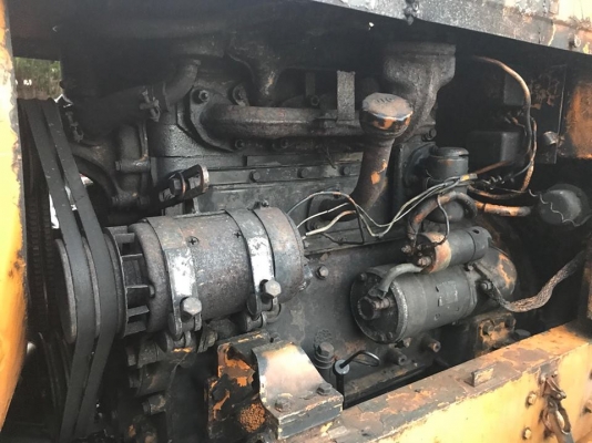 ขายรถตัก Komatsu JH30B  รถเก่าญี่ปุ่น 100\%  สภาพสวยพร้อมใช้งานได้ทันที สนใจติดต่อ 094-995-6265