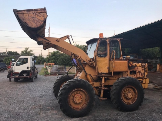 ขายรถตัก Komatsu JH30B  รถเก่าญี่ปุ่น 100\%  สภาพสวยพร้อมใช้งานได้ทันที สนใจติดต่อ 094-995-6265