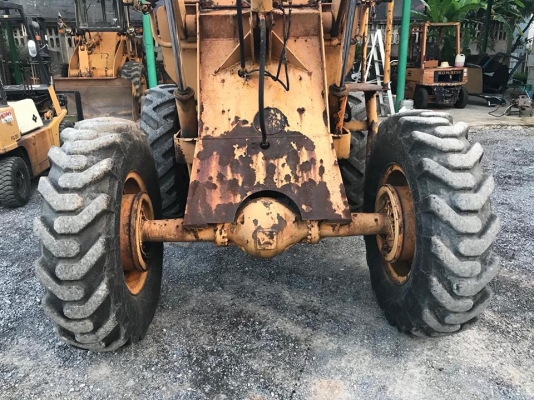 ขายรถตัก Komatsu JH30B  รถเก่าญี่ปุ่น 100\%  สภาพสวยพร้อมใช้งานได้ทันที สนใจติดต่อ 094-995-6265