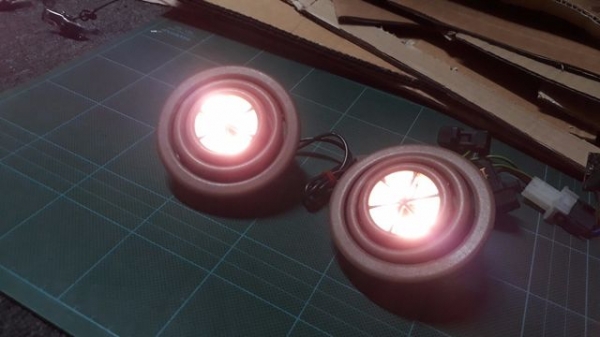 ไฟเพดาน Benz รุ่นเก่า หมุนปรับระดับได้