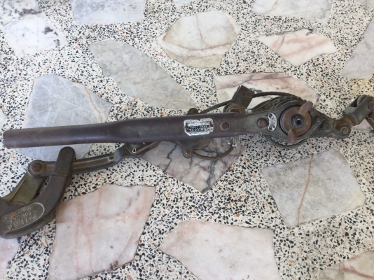 ขายรอกดึงสายไฟพร้อมปากจับของญี่ปุ่น ยี่ห้อ NGK ขนาด 2 ton จับได้ถึง 22 มิล