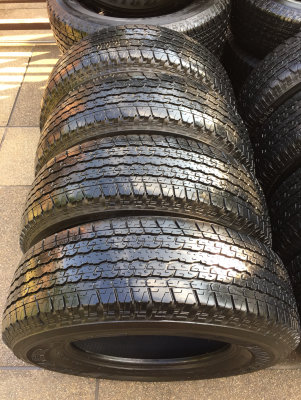 ยาง Bridgestone 245 70 16 ปี17 มี4ชุด ดอกเต็มแน่นๆ ไม่มีปะ ใช้ยาว ราคาไม่แพง