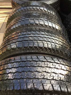 ยาง Bridgestone 245 70 16 ปี17 มี4ชุด ดอกเต็มแน่นๆ ไม่มีปะ ใช้ยาว ราคาไม่แพง