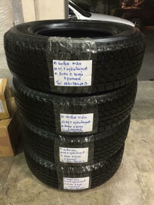 ยาง Bridgestone 245 70 16 ปี17 มี4ชุด ดอกเต็มแน่นๆ ไม่มีปะ ใช้ยาว ราคาไม่แพง