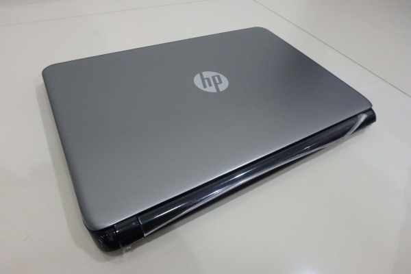 โน๊ตบุ๊ค hp รุ่น 14-r056TU 14 นิ้ว Core i3-4030U Ram 4G HDD 500GB ที่ชาร์ท กระเป๋า สภาพใหม่