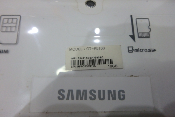 Samsung Galaxy TAB2 10.1 P5100 สภาพใหม่มาก ไร้ริ้วรอย มีที่ชาร์ท