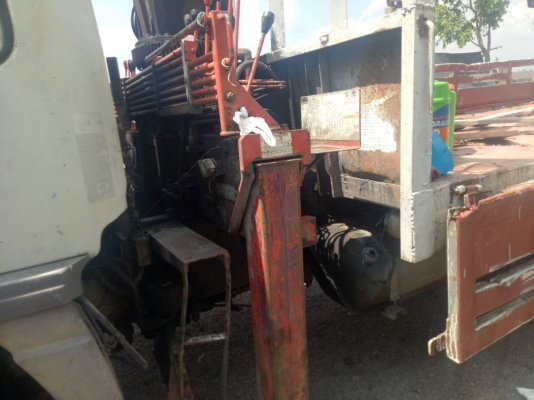 ขายรถบรรทุก6ล้อติดเครน 5 ตัน ขายรถบรรทุก6ล้อติดเครน 5 ตัน