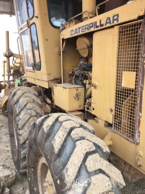 รถเกรด CAT 120G