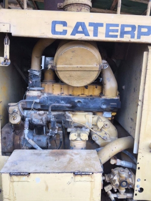 รถเกรด CAT 120G