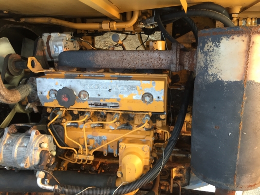 ขายKomatsu PC60-5สภาพเก่านอก