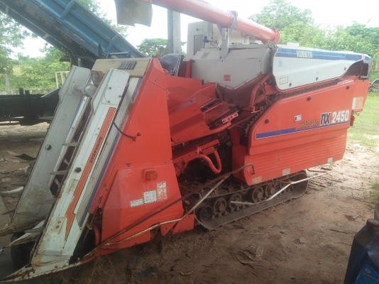 รถเกี่ยวข้าว