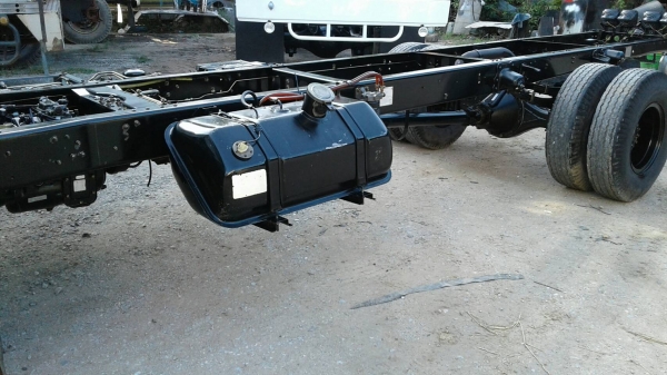 ขายรถหกล้อ FC4J
