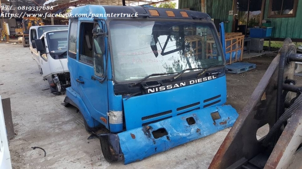 ลดกระหน่ำ*ขายถูกด่วนๆ หัวเก๋งรถบรรทุก 10 ล้อ - 10 ล้อหัวลาก /CABIN NISSAN UD :CWB536L (รุ่นหัวแท่น ยิปซัม /เบรคจิฟฟี่/ มีเฉพาะหัว) ราคาเพียง 32,000 บาท สนใจรีบติดต่อ 0819337688