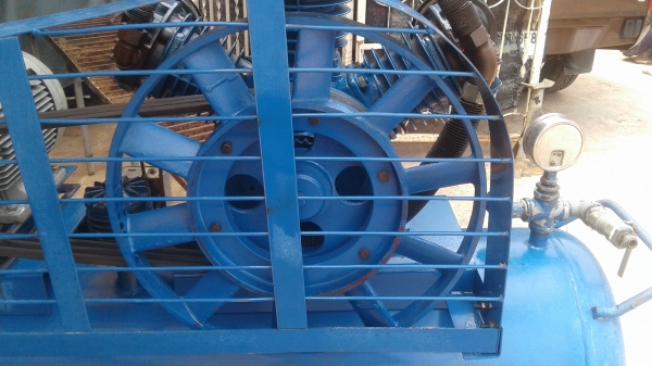 ปัั้มลมพูม่า พร้อมใช้งาน