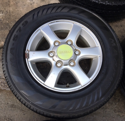 แม็ก ISUZU D-MAX Platinum ขอบ 15 พร้อมยาง 215-70-15 ปลายปี 16